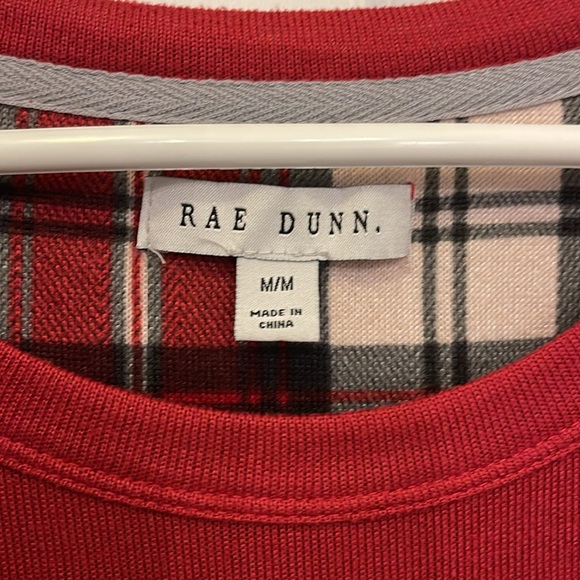 Rae Dunn Womens Merry Sleep Shirt Red Red Long Sleeve Christmas Sz M - Picture 3 of 5